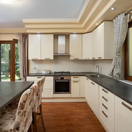 4-bedroom With Private Pool In Villa